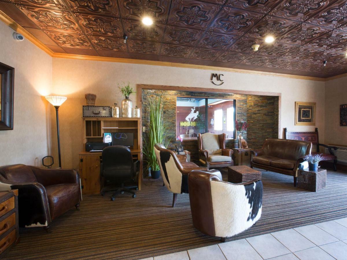 Miles City Hotel Eksteriør bilde